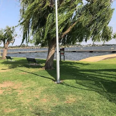 The Sturt Stay Mulwala Exterior photo